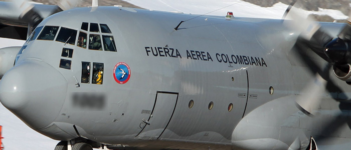Al menos 12 fallecidos por caída de avión militar en Colombia
