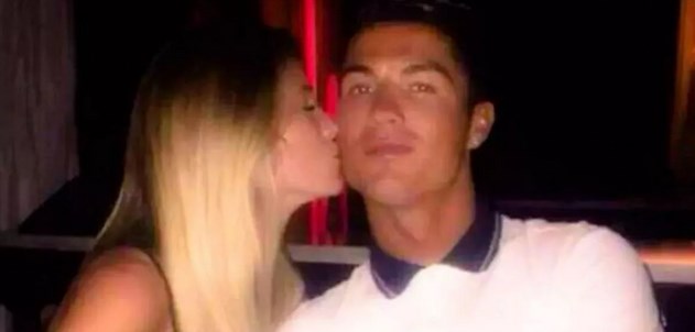 Un descuido la llevó a cenar con Cristiano Ronaldo (Fotos)