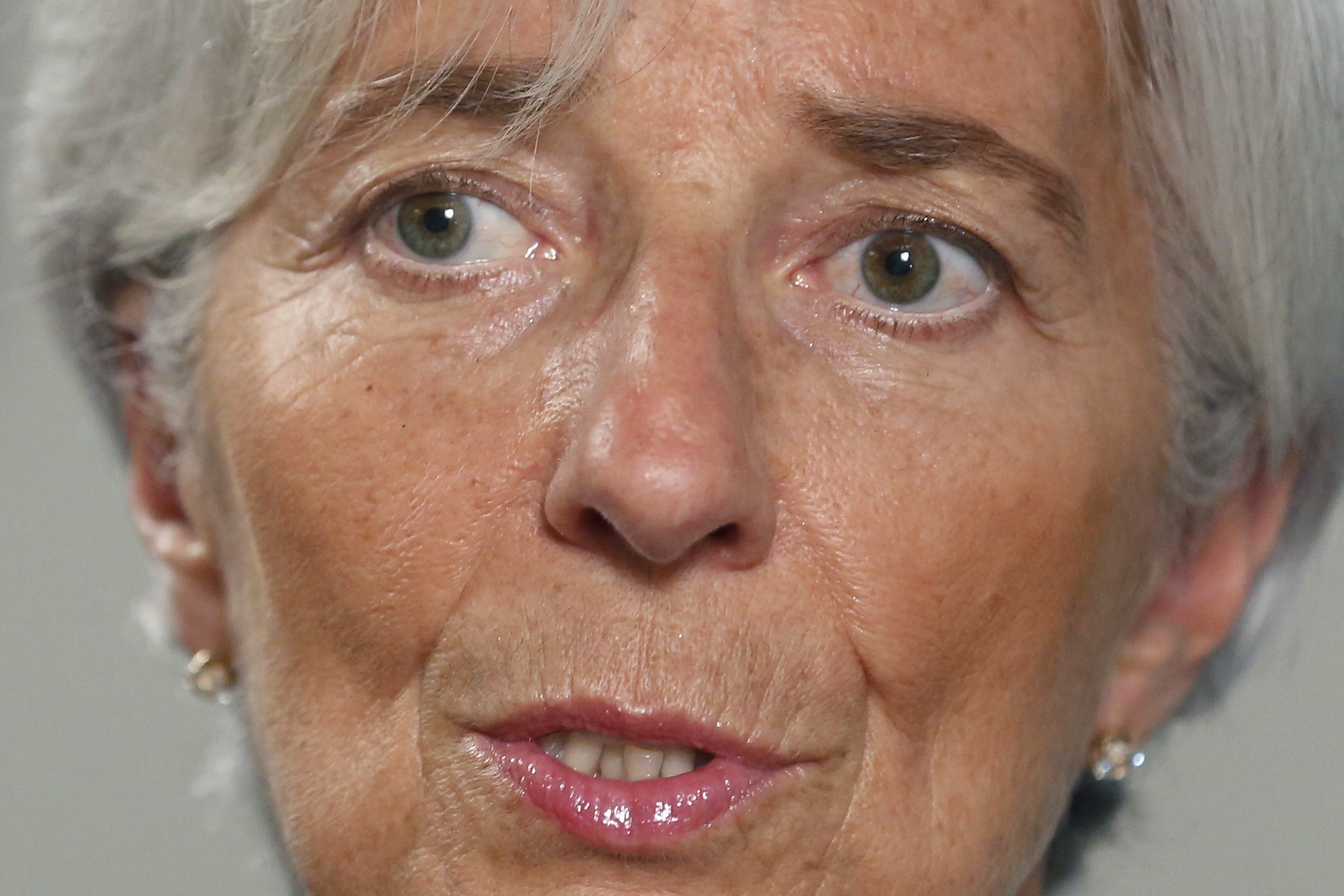 FMI dispuesto a ayudar a Grecia si se lo piden