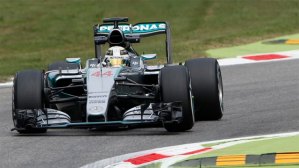 Lewis Hamilton consigue la pole en el GP de Italia de Fórmula 1