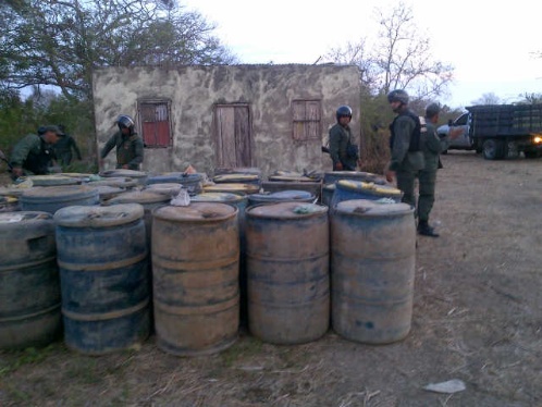 Desmantelan depósito clandestino de combustible en Zulia