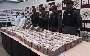 Incautan 27 millones de bolívares en efectivo en Anzoátegui