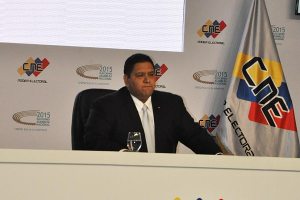Rector Rondón presenta denuncia en contra de VTV por parcialidad en la campaña chavista