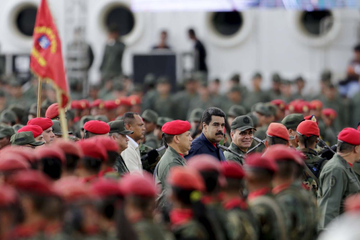 El dilema militar en el venidero choque de fuerzas en Venezuela