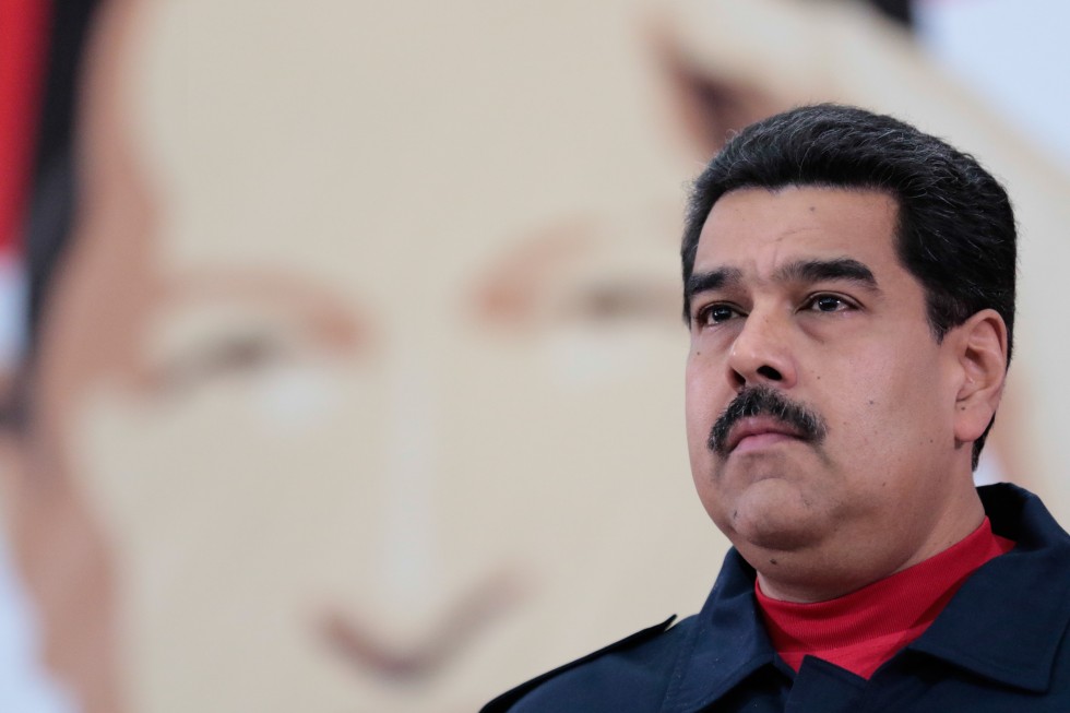 Después de 17 años de “revolución”, Maduro admite el fin del modelo rentista