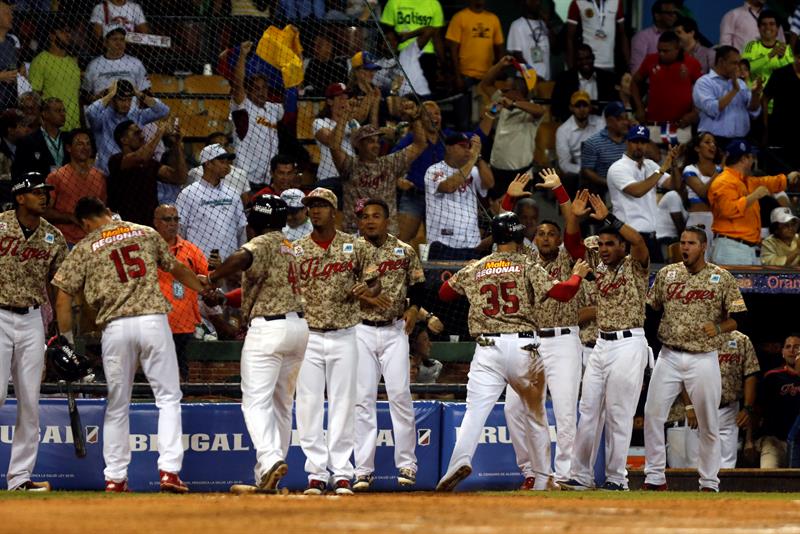 Venezuela dejó en el terreno a Dominicana y consigue su segundo en la Serie del Caribe
