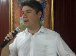 Concejal Chacón pide al gobierno nacional y regional no pagar su desastre con los tachirenses