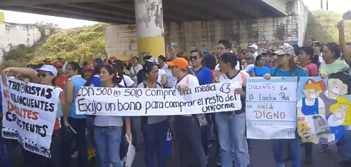 En Portuguesa los docentes salieron a las calles (Video)