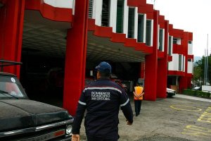 “Quietos o los detonamos”, advirtieron hampones al atracar a bomberos en Táchira
