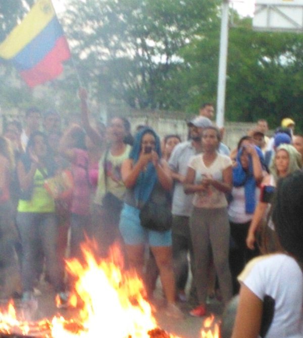 Protestan en Guarenas por falta de alimentos
