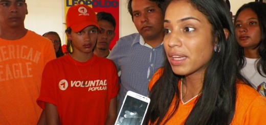 Diputada Ligia Delfín invita a jóvenes a inscribirse en RE
