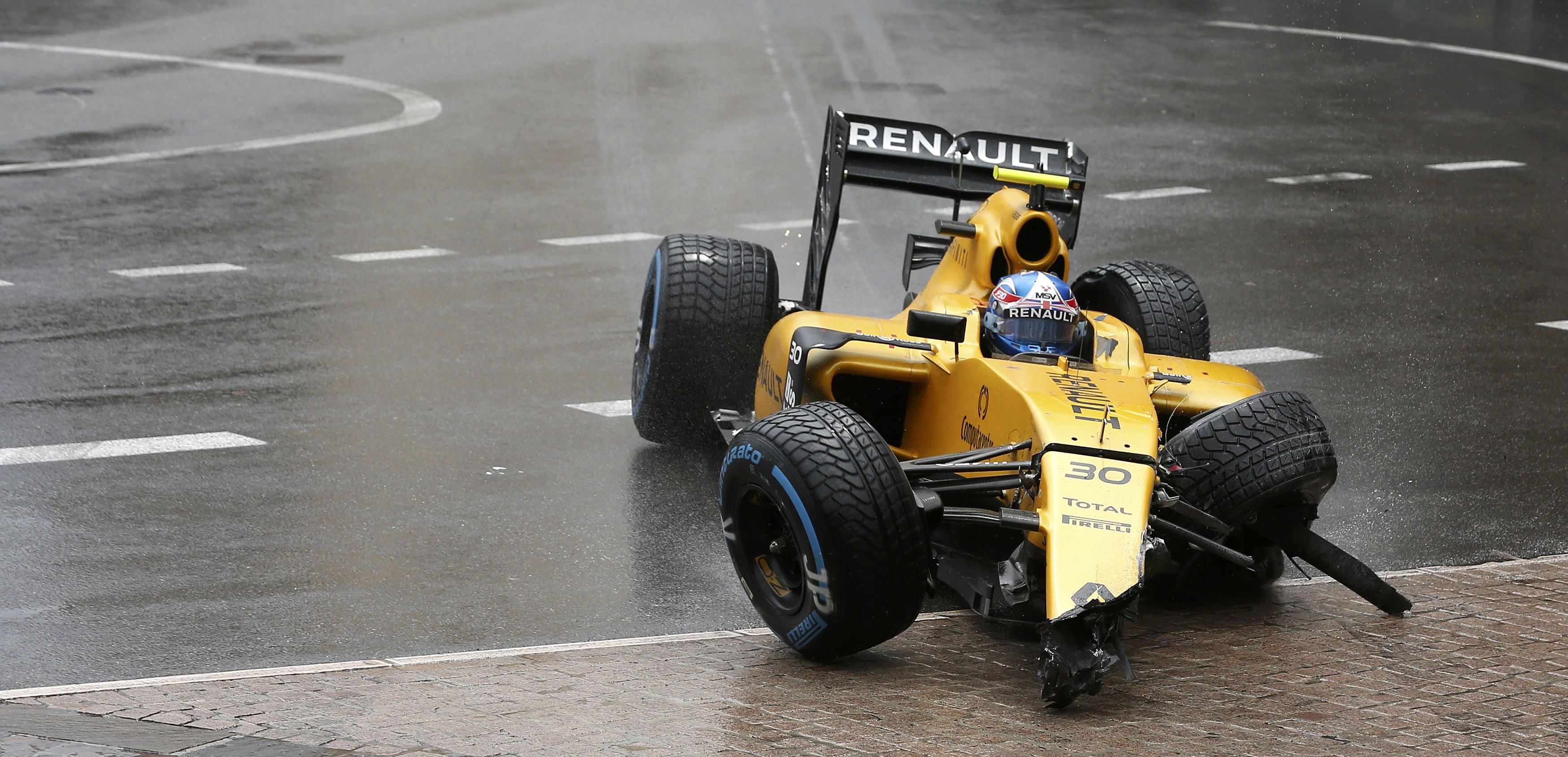 Jolyon Palmer se estrelló en el Gran Premio de Mónaco (Fotos)
