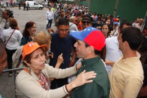 Capriles: A los tramposos los vamos a derrotar con el pueblo en la calle validando