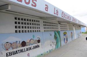 Aulas casi vacías y míseros salarios: la realidad de la educación en Carabobo tras el reinicio de clases