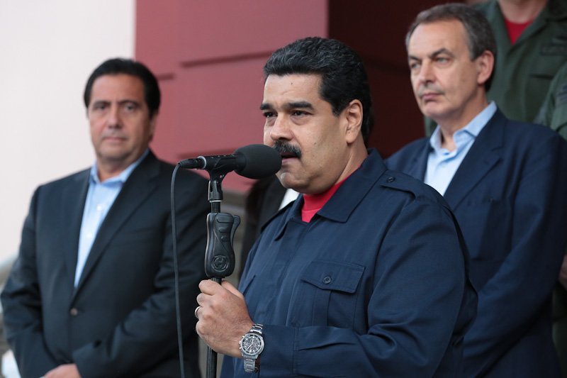 Maduro afirmó que se está “abriendo un camino” para dialogar con la oposición