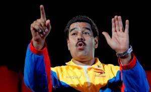 A Maduro le dio amnesia, olvidó las manifestaciones en el país e invitó al cine “a todo el pueblo”