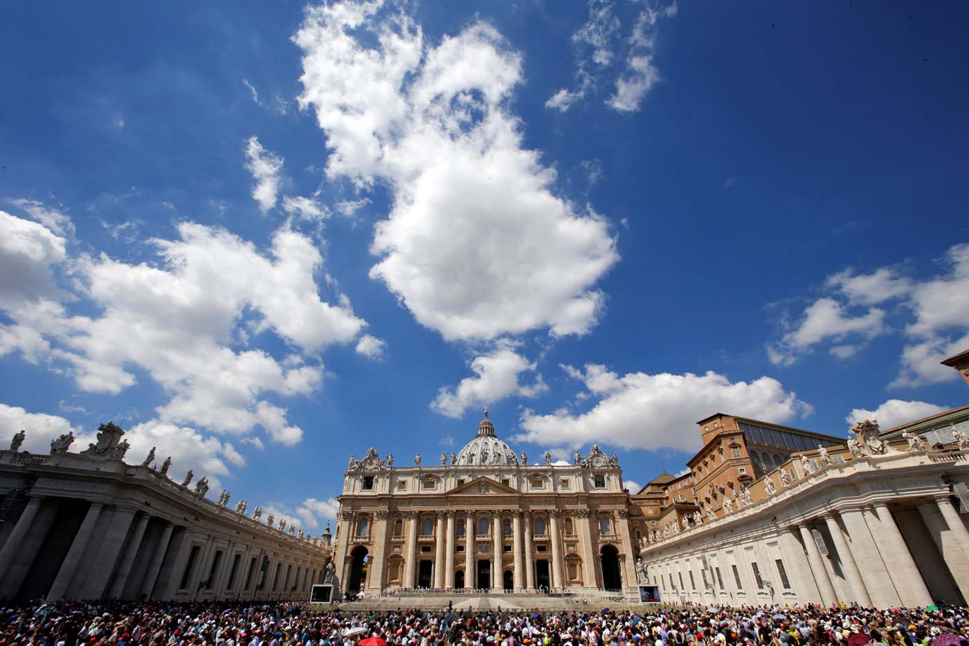 La Iglesia católica prepara una página web y un cuestionario para los jóvenes