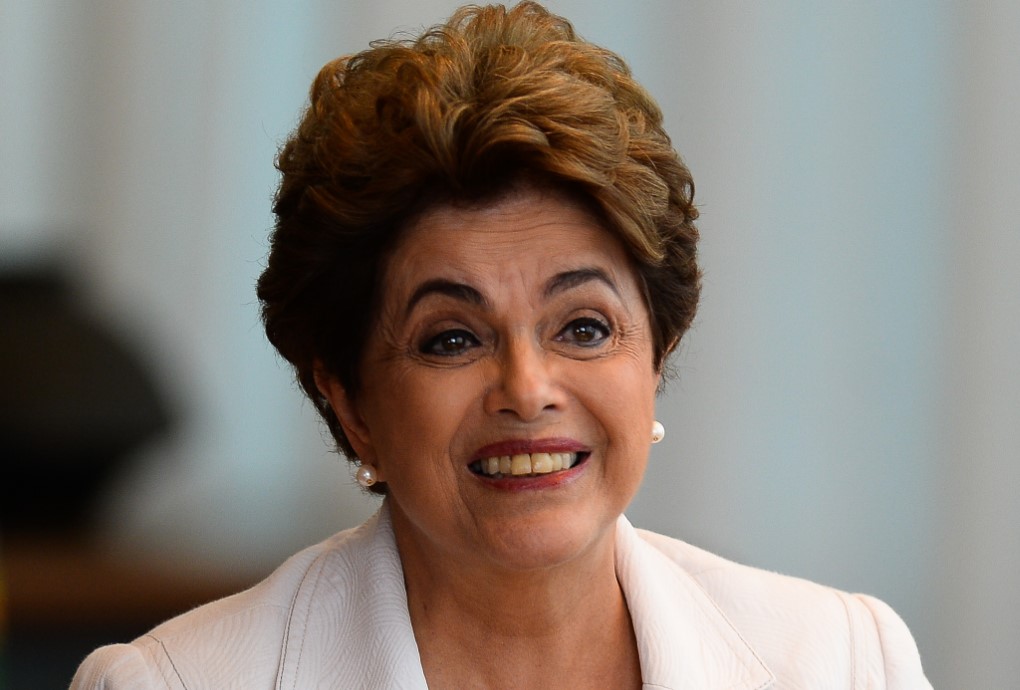Rousseff dice ser “inocente” y pide al Senado que ponga fin al impeachment