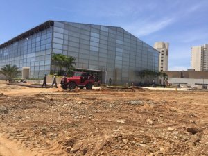 Con recursos públicos “arreglan” centro comercial en Margarita para la Cumbre NOAL