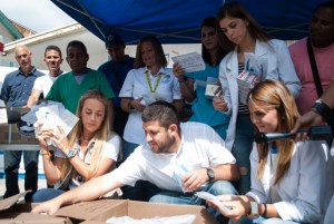 Rescate Venezuela dona insumos médicos al ambulatorio Jesús Regetti en El Hatillo