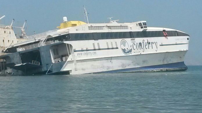 Por falta de pago, el ferry Carmen Ernestina tenía orden de embargo y por eso no se le hizo mantenimiento