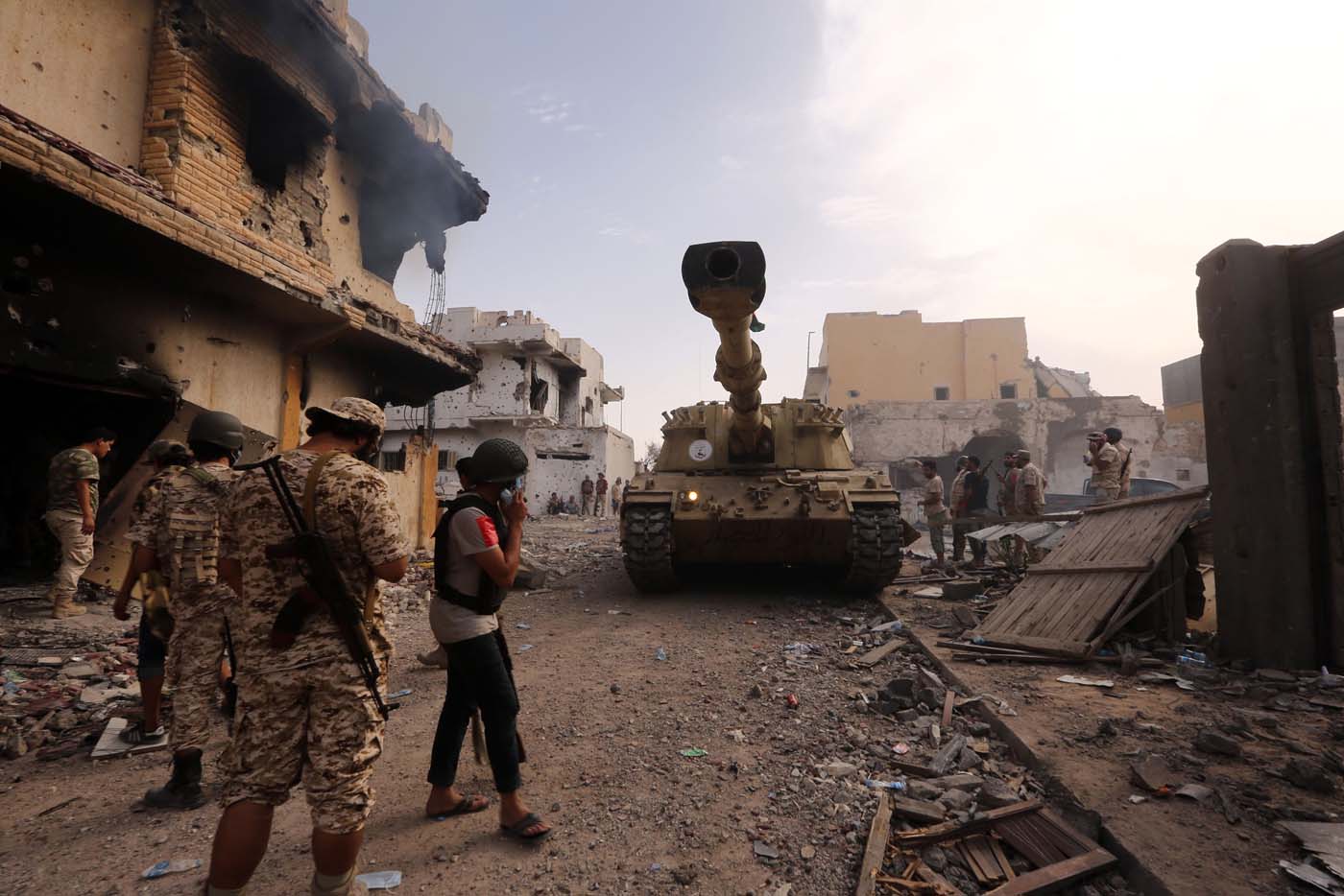 El caos lleva a muchos libios a añorar a Gadafi
