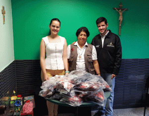 Jesús Yánez entregó donación de medicamentos a Cáritas de Venezuela