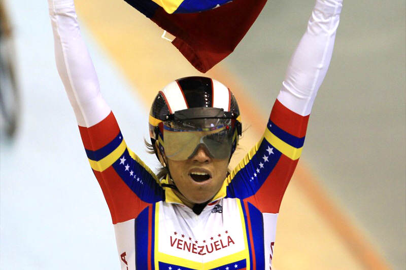 ¡De ciclista olímpica a taxista! La venezolana Daniela Larreal huyó del país tras recibir amenazas