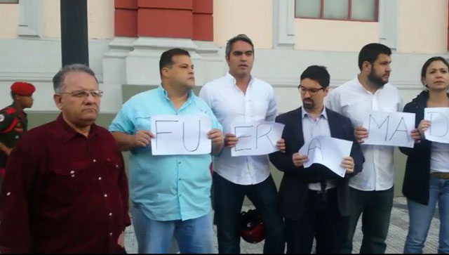 Edwin Luzardo: Le tocaron la puerta a Maduro para exigirle que renuncie