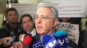 Uribe dice financiamiento extranjero a guerrilla no es exclusivo de Odebrecht
