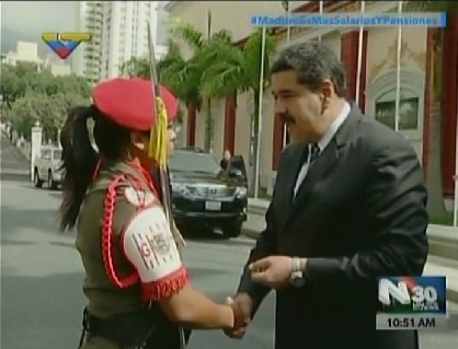 Sector productivo del país se reúne en Miraflores y Maduro llegó para enterarse