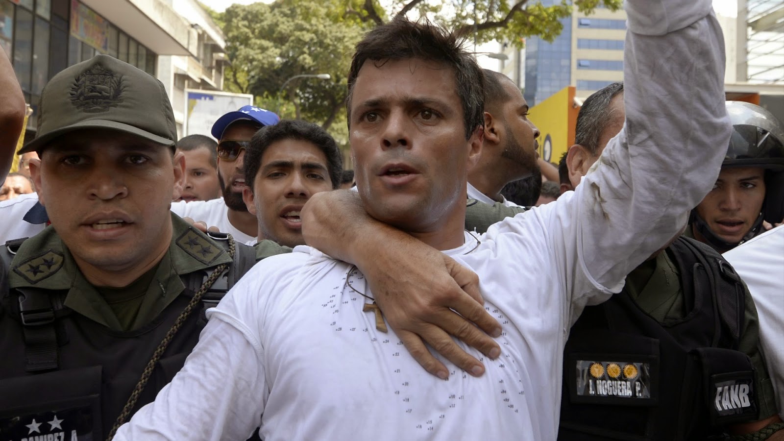Leopoldo López convocó a la calle este #18Feb: Resistiremos, lucharemos y seremos libres
