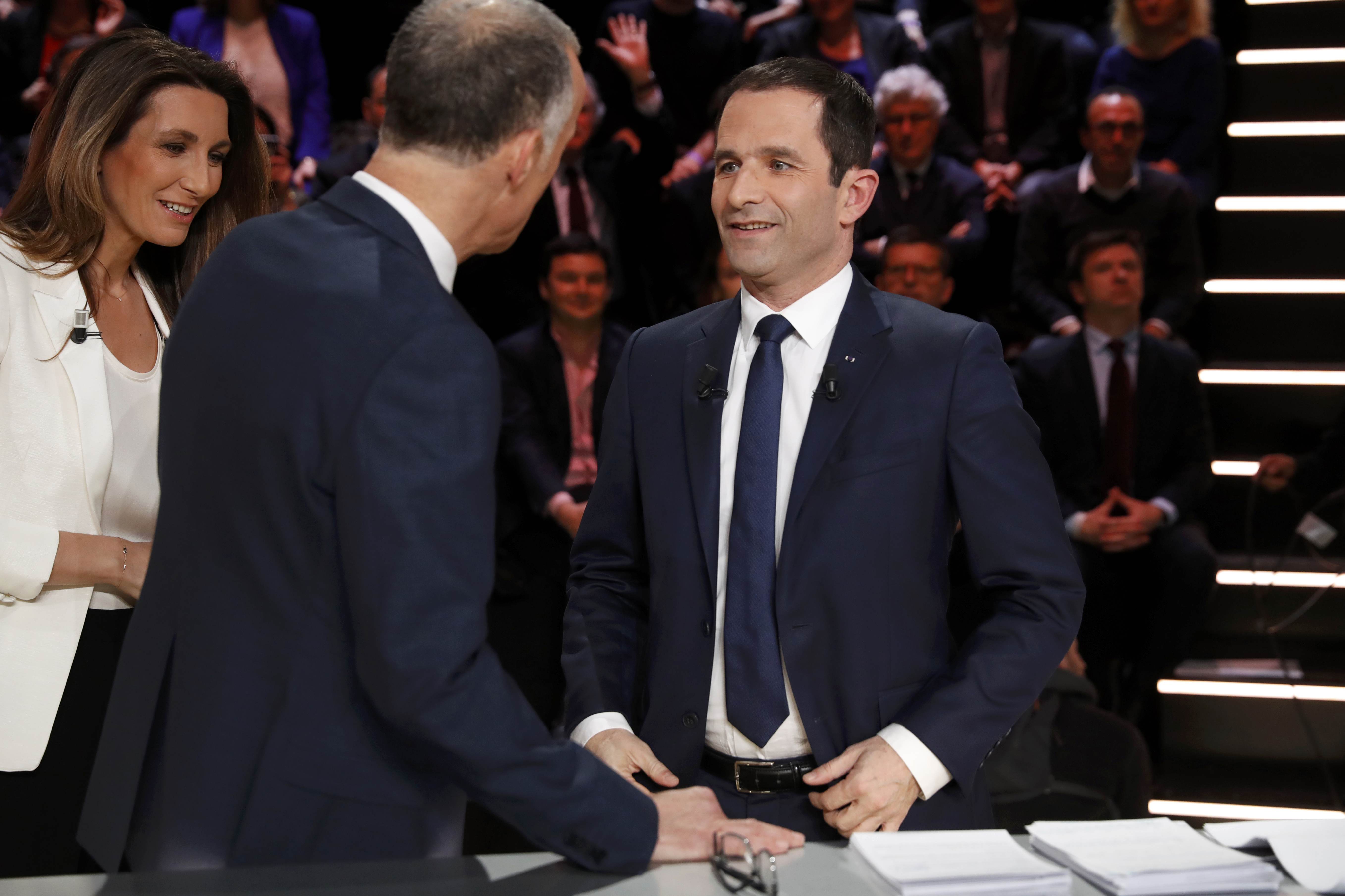 Candidato socialista francés quiere crear un “ministerio del tiempo libre”