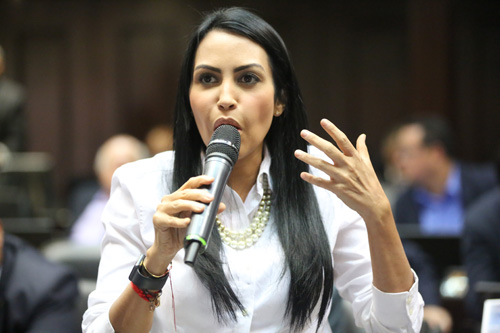 Delsa Solórzano denuncia que se han vuelto constantes los abusos sexuales a detenidos