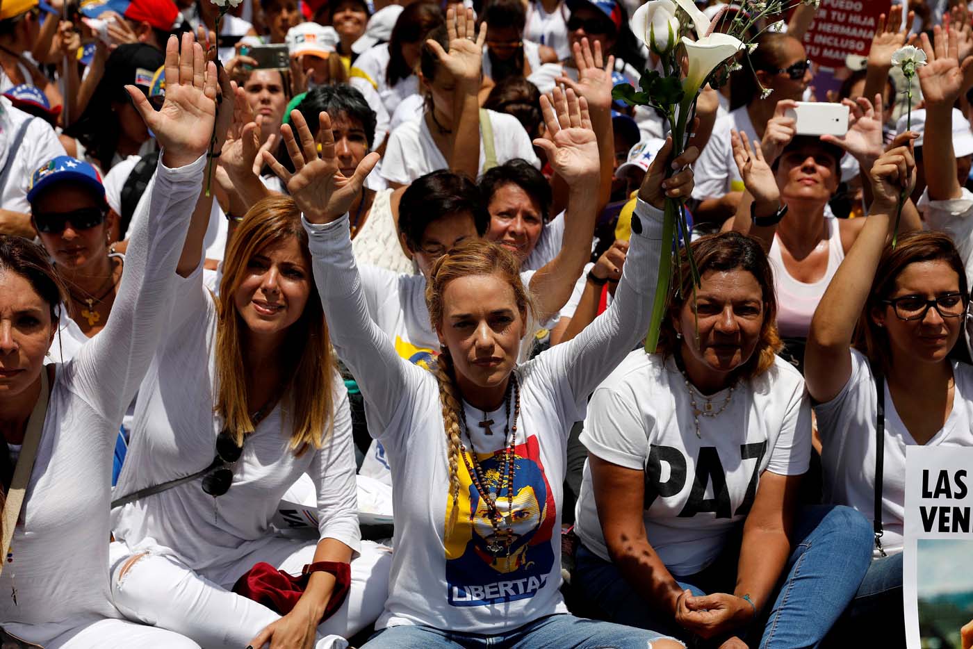 Lilian Tintori aseguró que la consulta del #16Jul rescatará la democracia venezolana