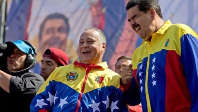El chavismo busca evitar elecciones libres y eliminar el Parlamento (AP)