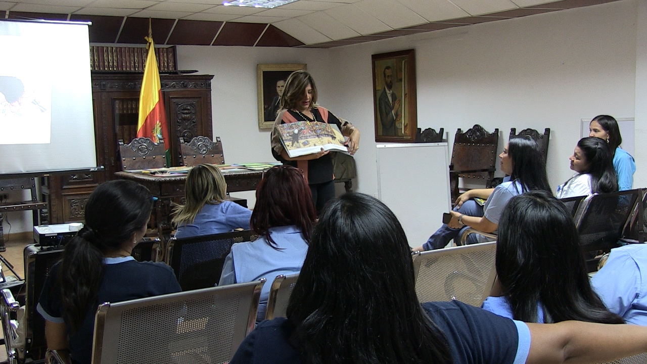 Gestión Cocchiola realizó taller de lectura y escritura para docentes municipales