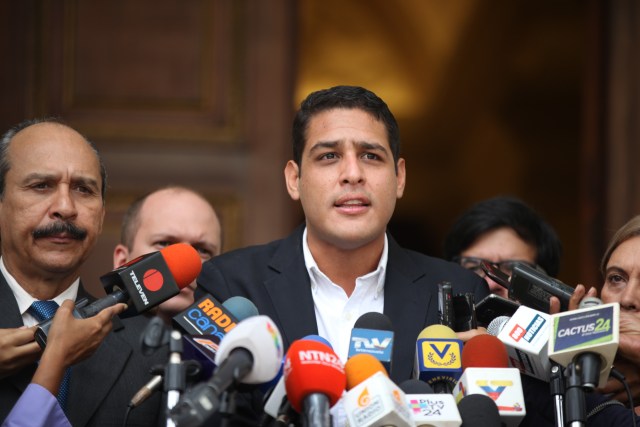 El diputado y presidente de la Subcomisión de Salud de la Asamblea Nacional, José Manuel Olivares