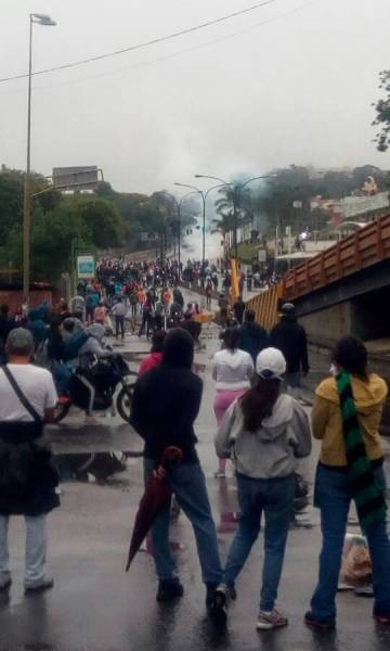 Represión en Altos Mirandinos / Foto La Patilla