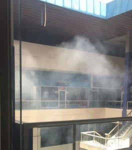 Lanzaron bombas lacrimógenas al Centro Comercial Ciudad Alta Vista I en Guayana
