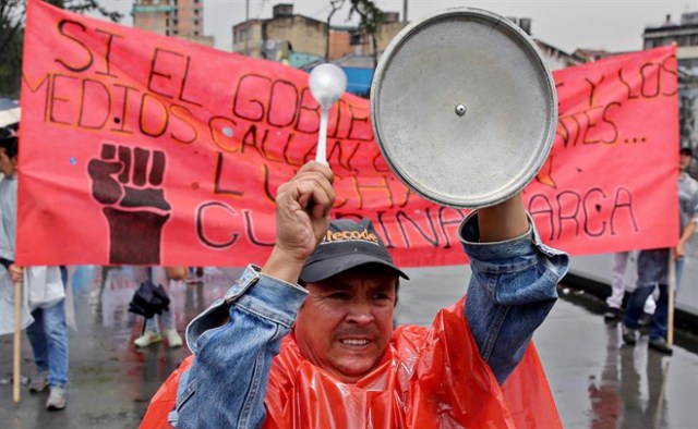 Huelga de maestros colombianos / EFE