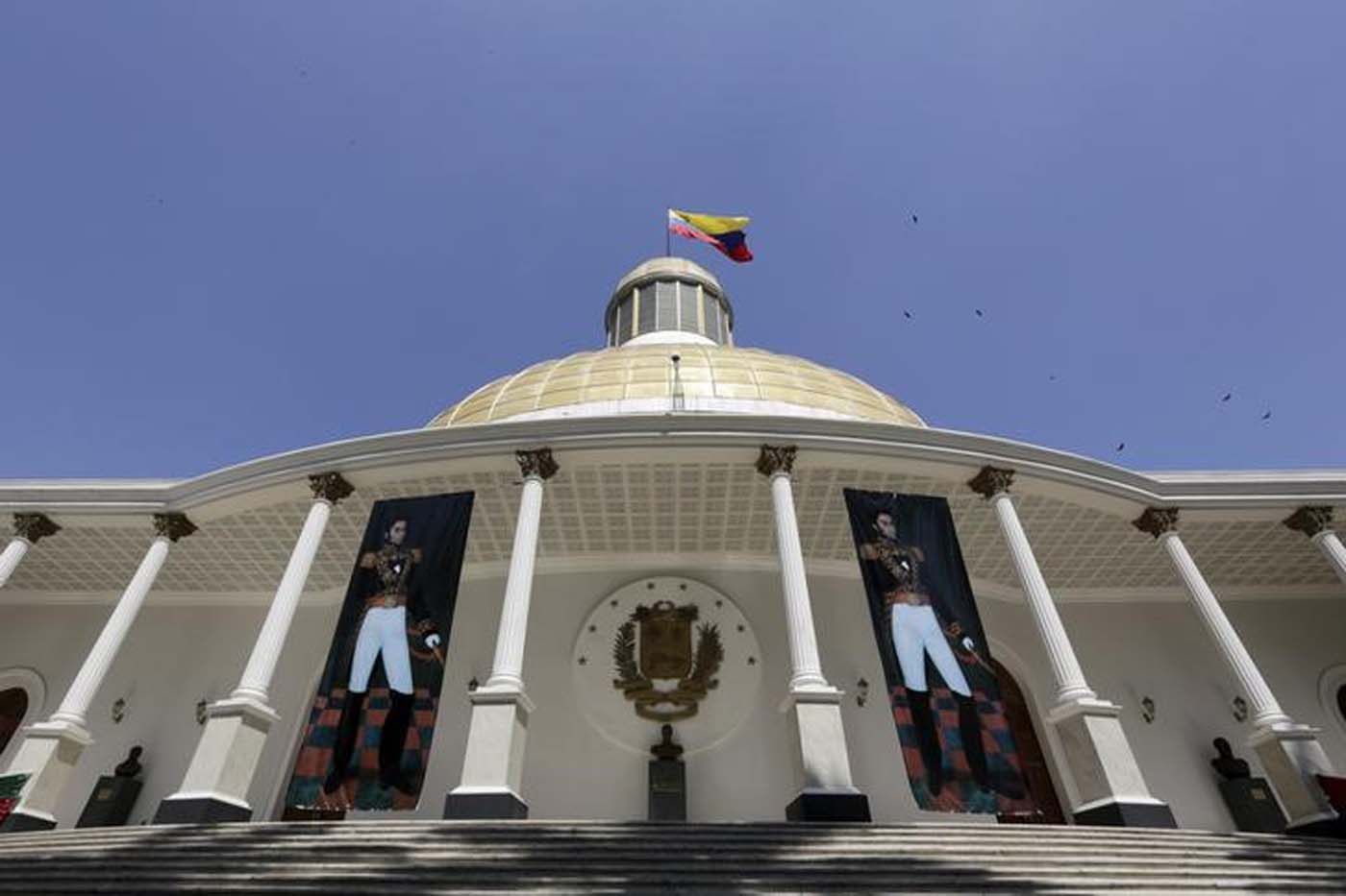 GNB toma salón de Parlamento para instalación de Constituyente