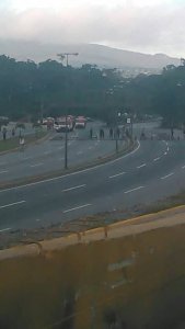 Protestan por gas en la avenida Ribereña de Barquisimeto #13Jul (Fotos)
