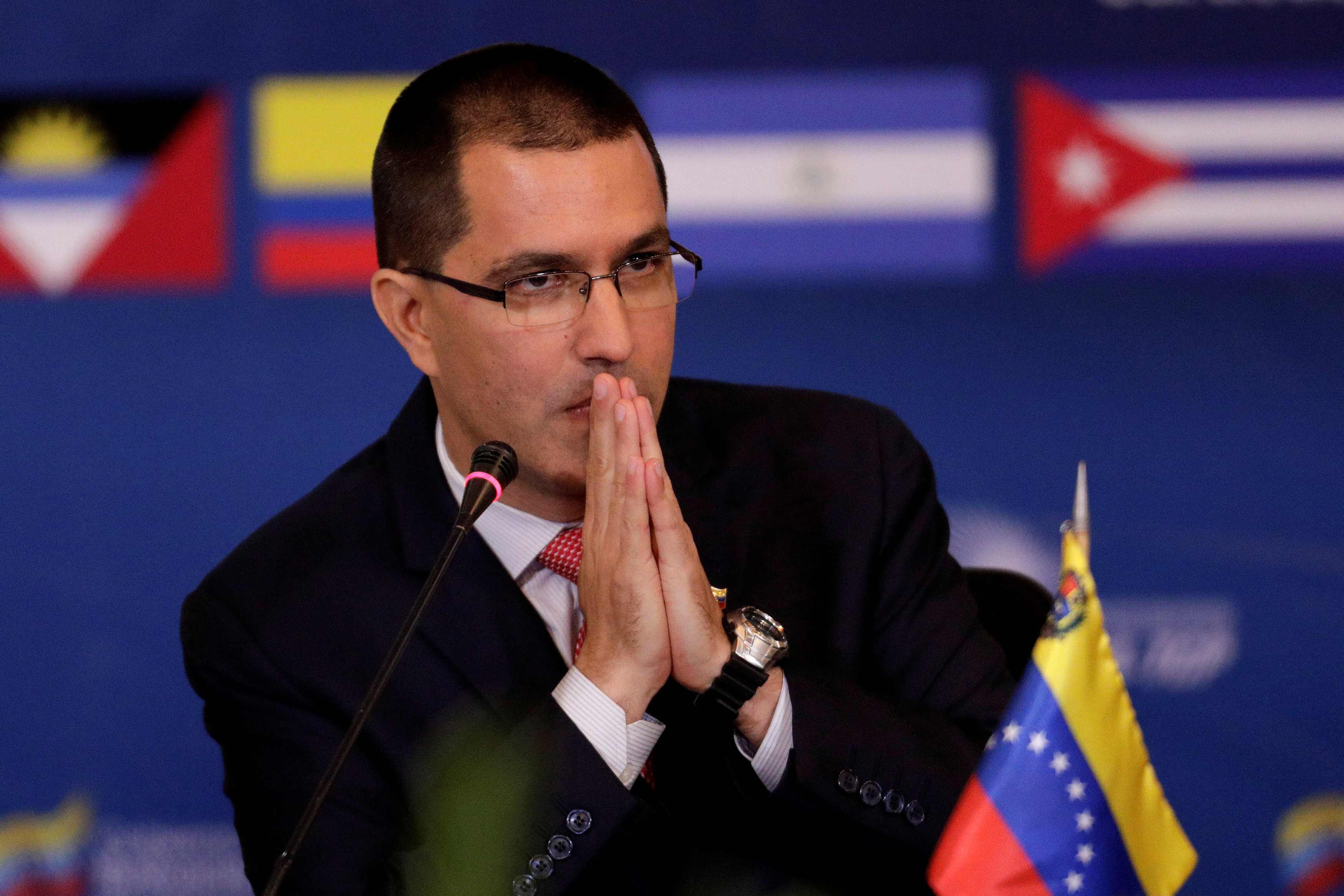 Venezuela denuncia las sanciones de EEUU y pide respaldo internacional