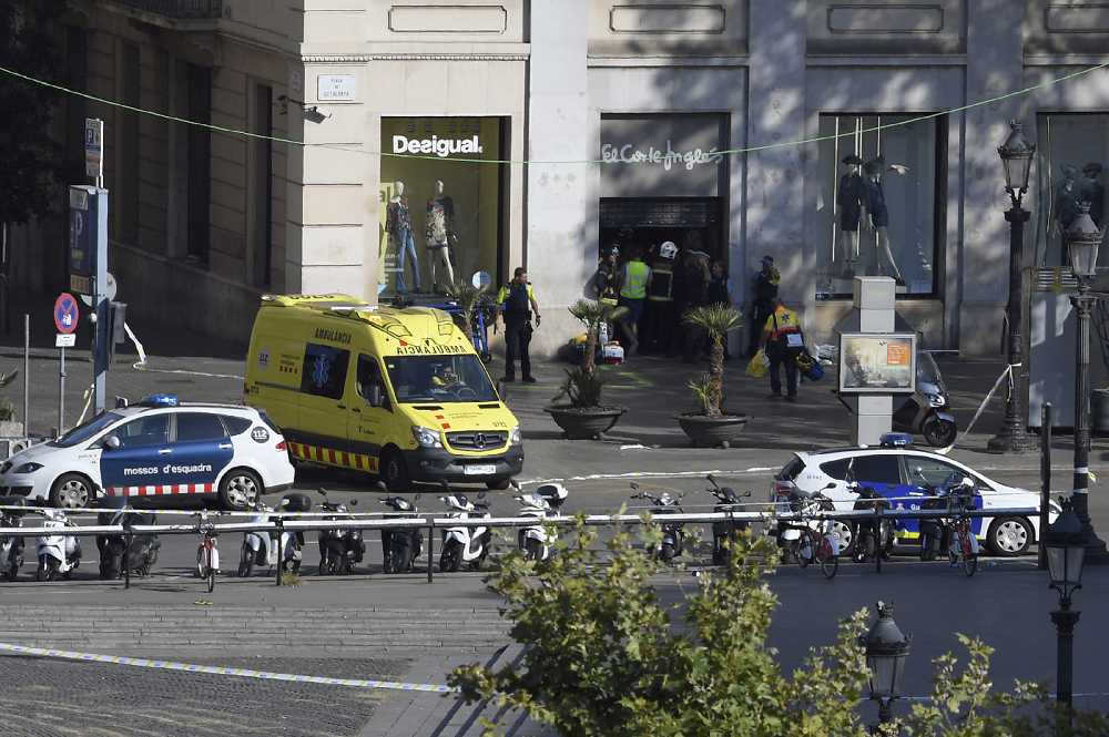Principal sospechoso de atentado en España podría estar entre los abatidos