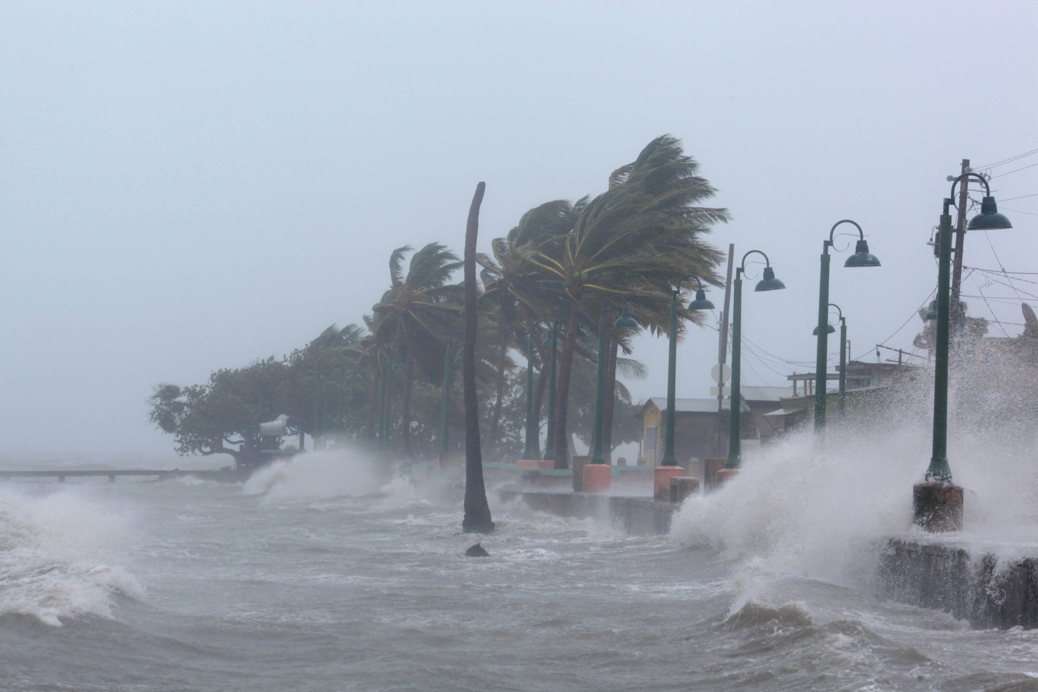 95% de la isla de San Martín quedó destruida por el paso de Irma