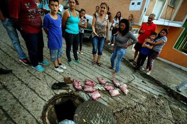 Habitantes de Táchira piden investigar la aparición de carne regulada en una cloaca