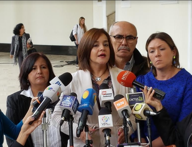 Karín Salanova: Nicolás Maduro tiene la obligación de garantizar la alimentación y la vida de nuestros niños