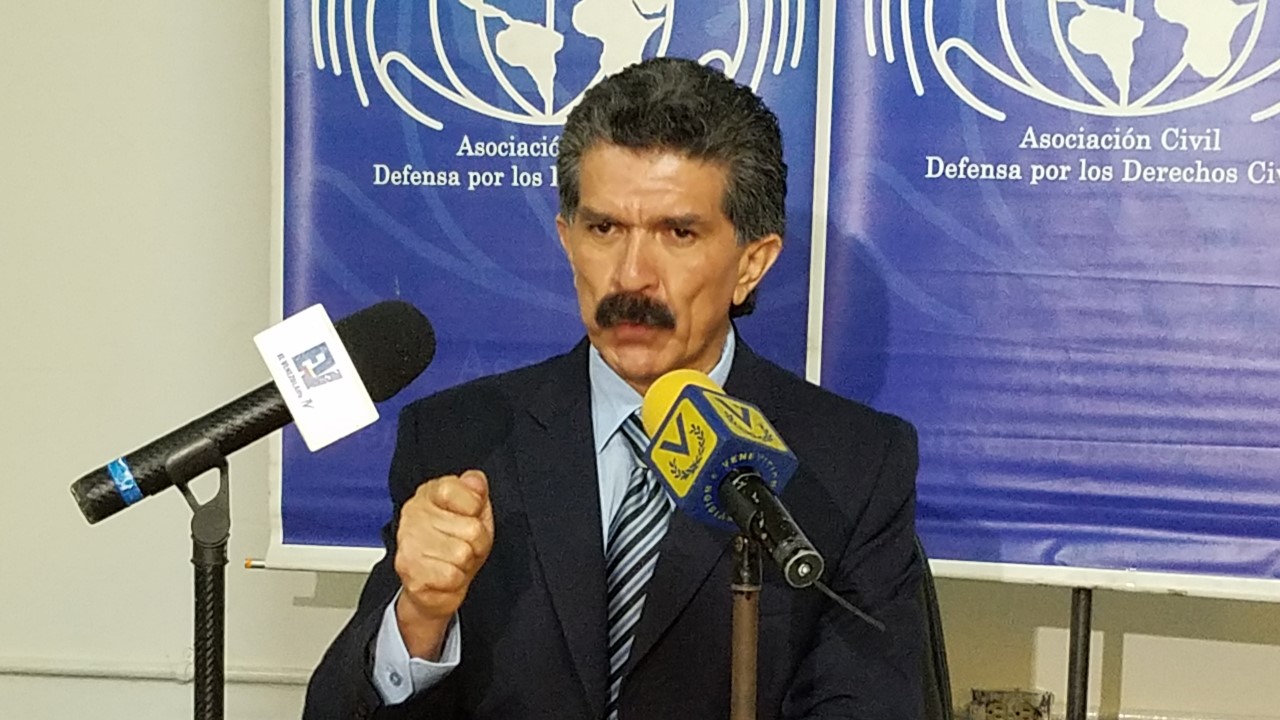 Rafael Narváez: Fiscal debe investigar por qué no hay insumos médicos en hospitales públicos