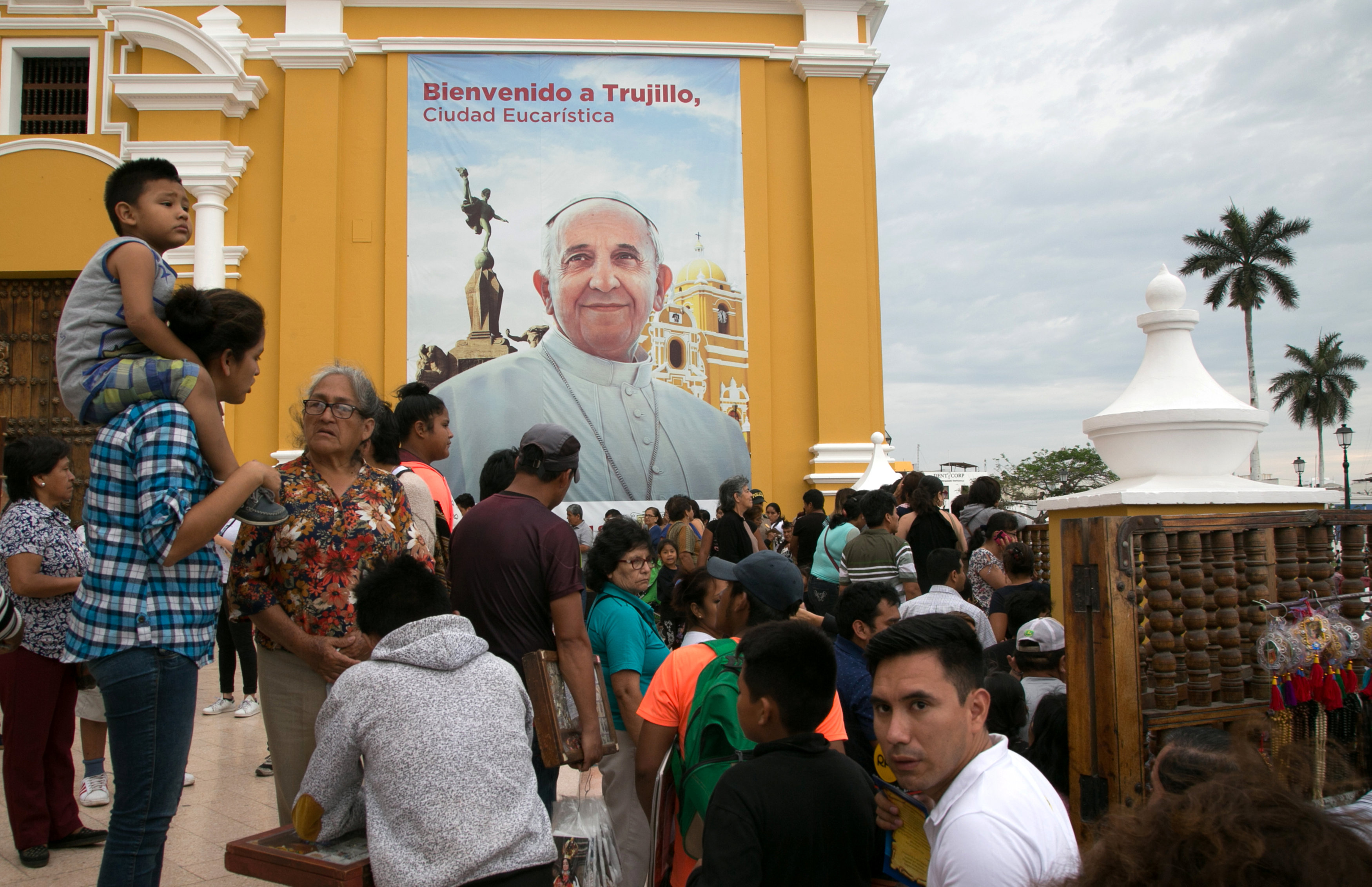 Una mujer fallece tras misa del papa Francisco en sureña ciudad de Temuco